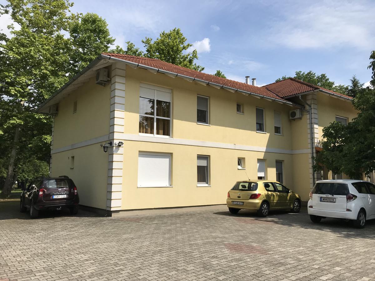 Silvanus Panzio Lenti Exterior foto